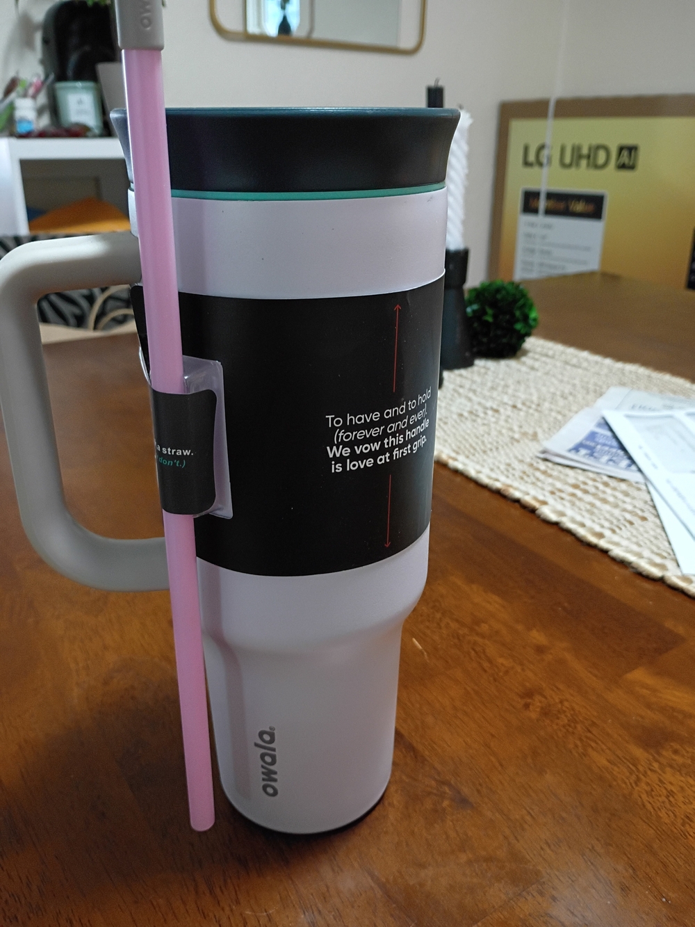 Owala 42 Oz. Large Pink, Whitish Bluish Purplish, BluesTravel Tumbler with Straw